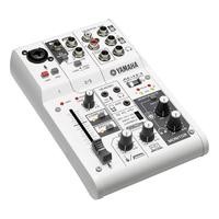 Mezcladora Multiusos Yamaha AG03 3 Canales con Interfaz de Audio USB